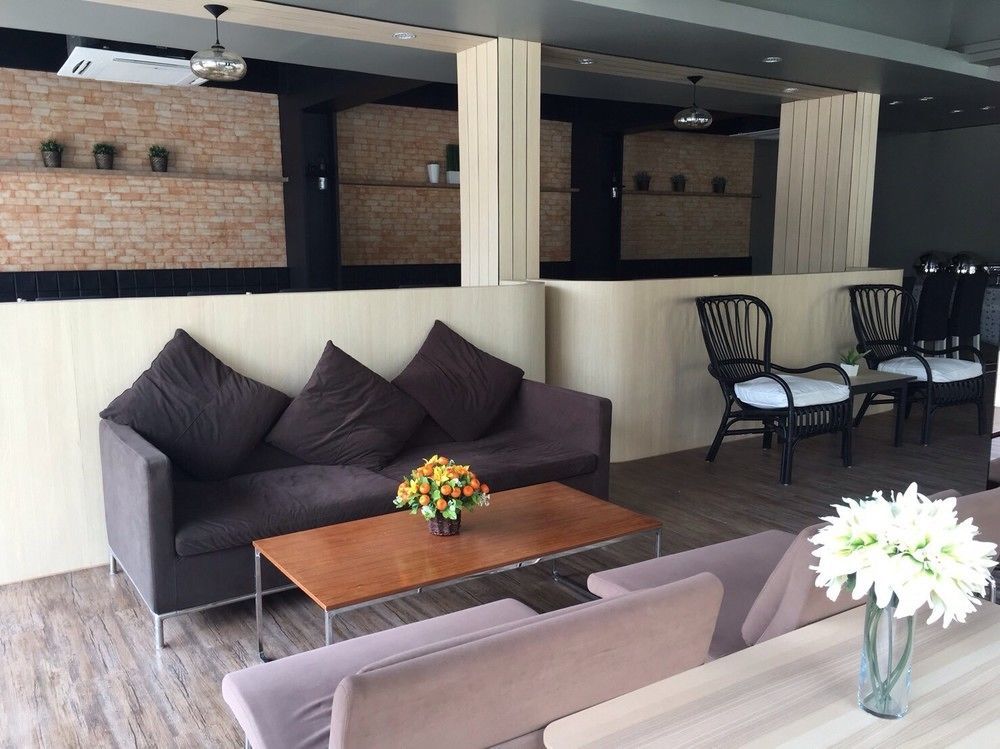 Ton Aor Place Hotel Bangkok Exterior photo