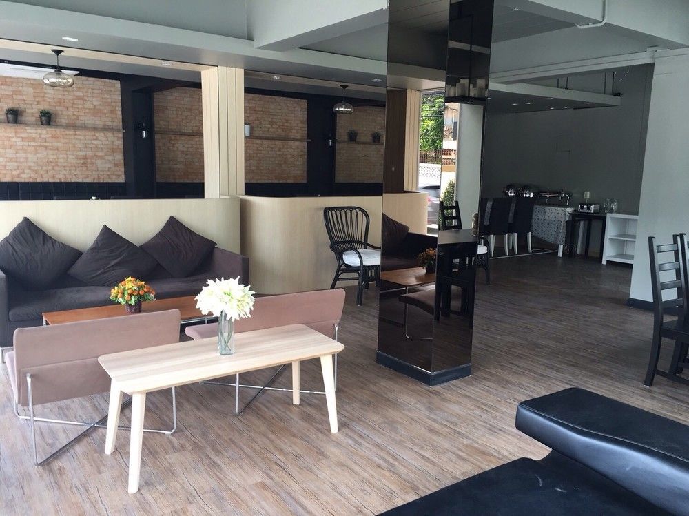 Ton Aor Place Hotel Bangkok Exterior photo