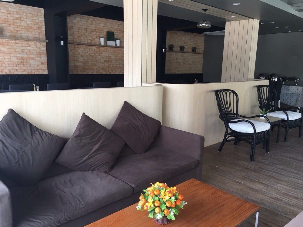 Ton Aor Place Hotel Bangkok Exterior photo